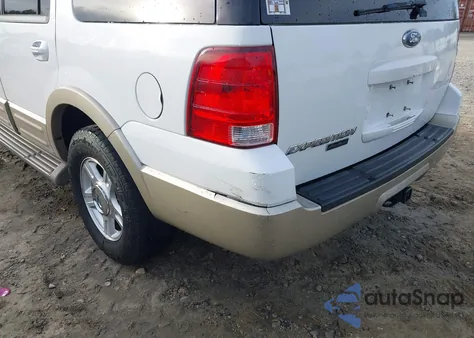 2005 Ford Expedition Eddie Bauer/King Ranch z USA, uszkodzony, nr VIN 1FMPU17515LA27428